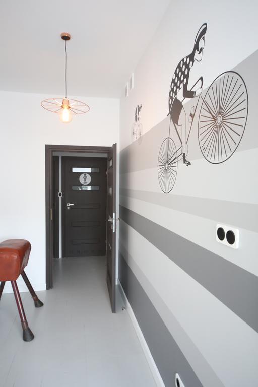 Sport Rooms I Chodakowska Warszawa Экстерьер фото