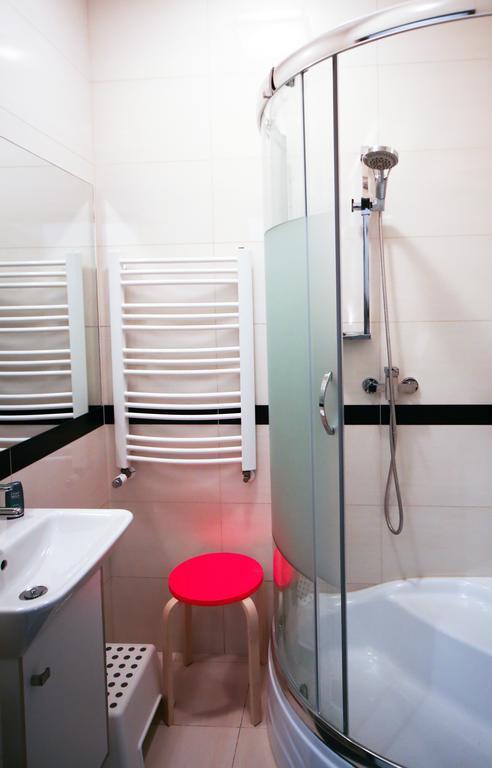 Sport Rooms I Chodakowska Warszawa Экстерьер фото