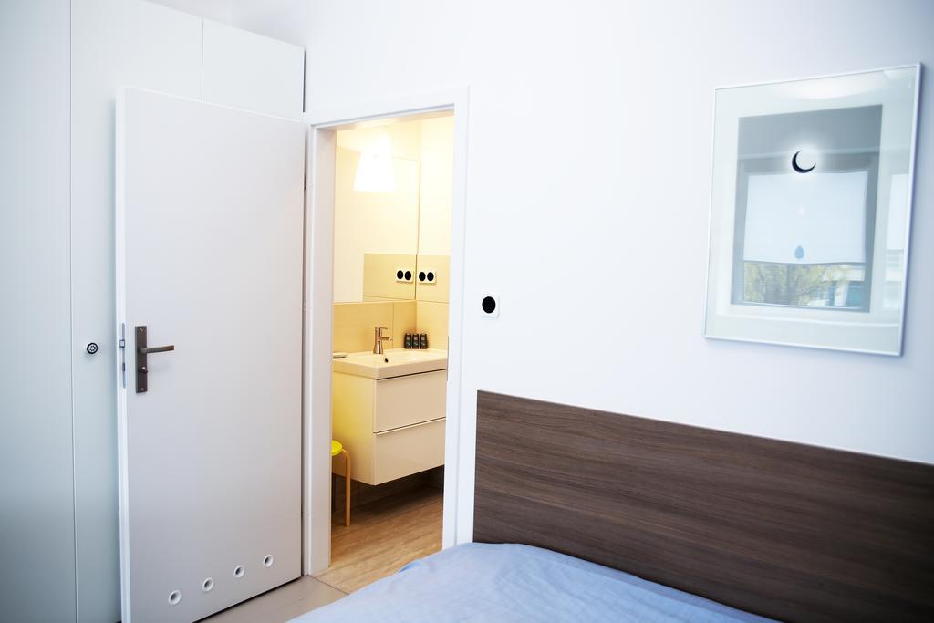 Sport Rooms I Chodakowska Warszawa Экстерьер фото